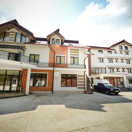 Pension Florica Pitesti Luaran gambar